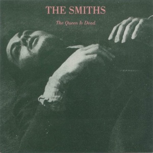 Hoes van The Queen Is Dead