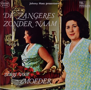 Hoes van Zingt voor moeder