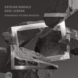 Hoes van Mussorgsky Pictures Revisited