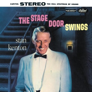 Hoes van The Stage Door Swings