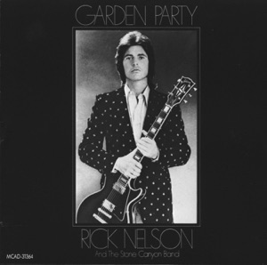 Hoes van Garden Party