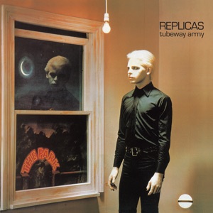 Cover of Replicas