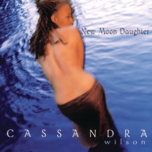 Hoes van New Moon Daughter