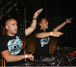 Showtek