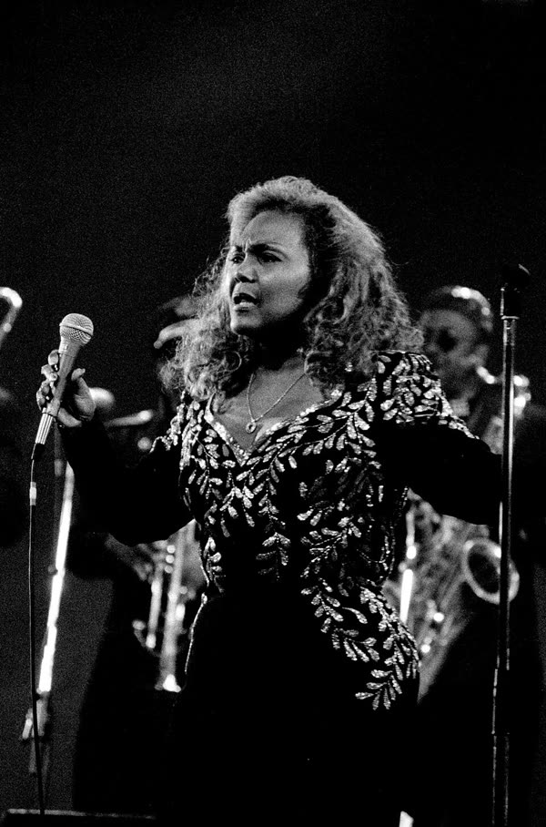 Vicki Anderson